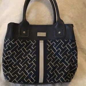 Women’s handbag